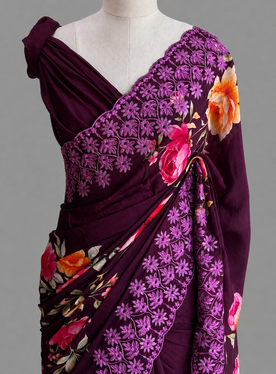 Pure Chinnon Saree with Large Rose Print & Scalloped Thread Border