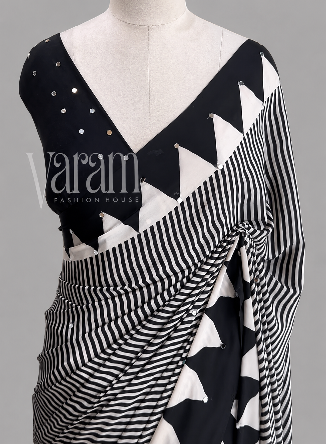 Optical Edge: Binny Crepe with Mirror Work & Geometric Triangle Border