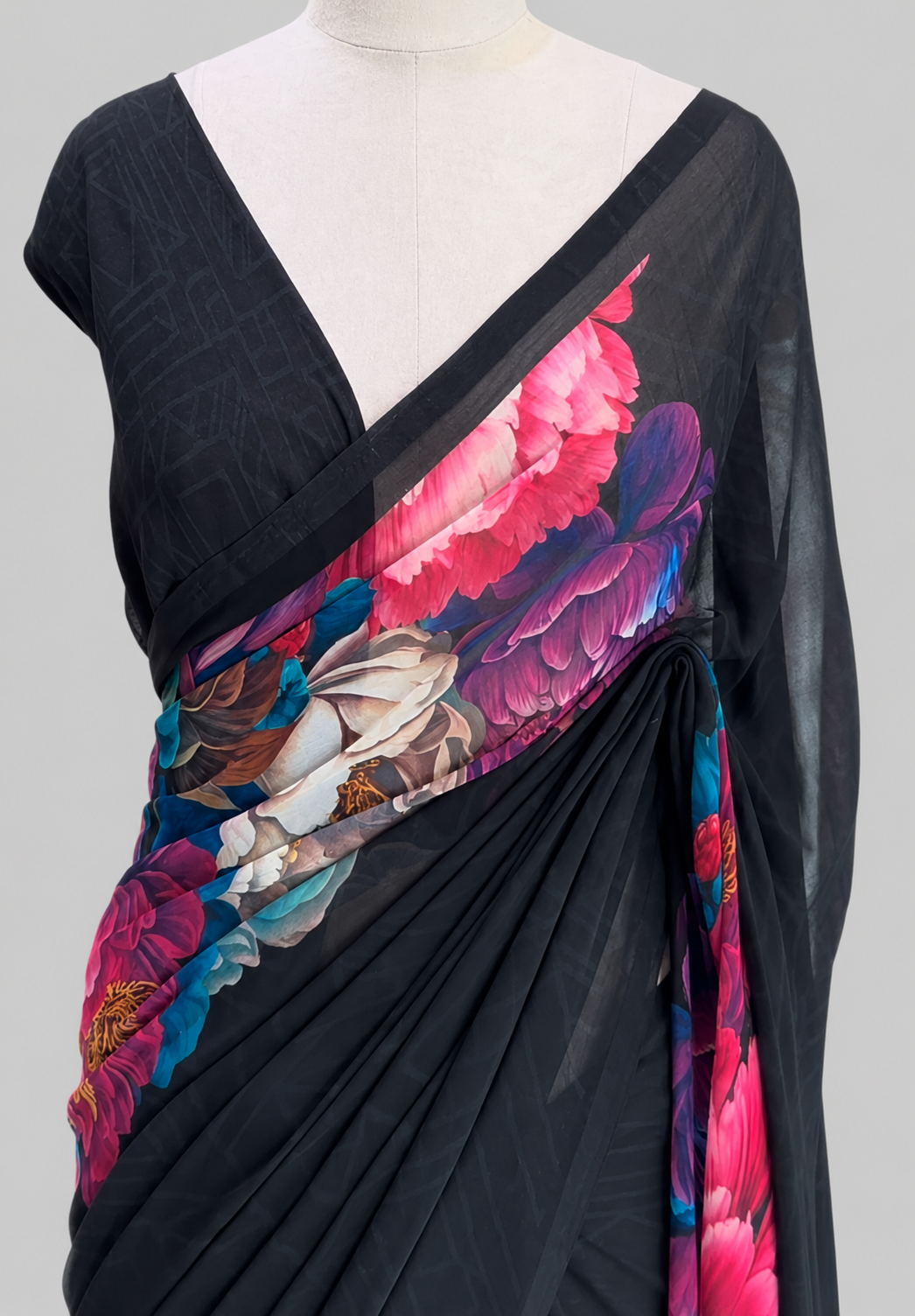 Georgette Saree with Bold Large-Scale Peony Border Print