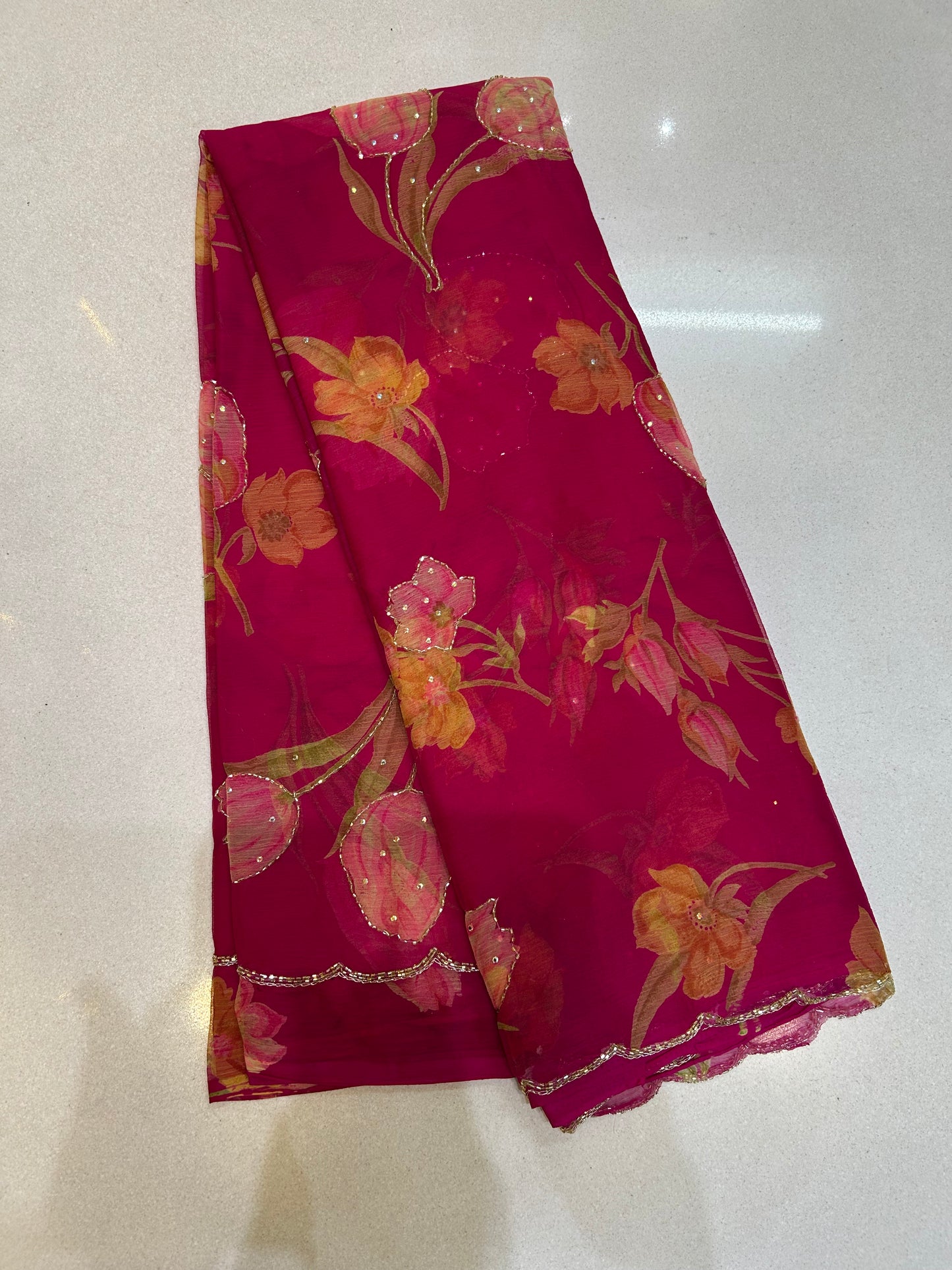 Radiant Flora Chiffon Saree: Meticulous Cut Dana Artistry with Scalloped Edge