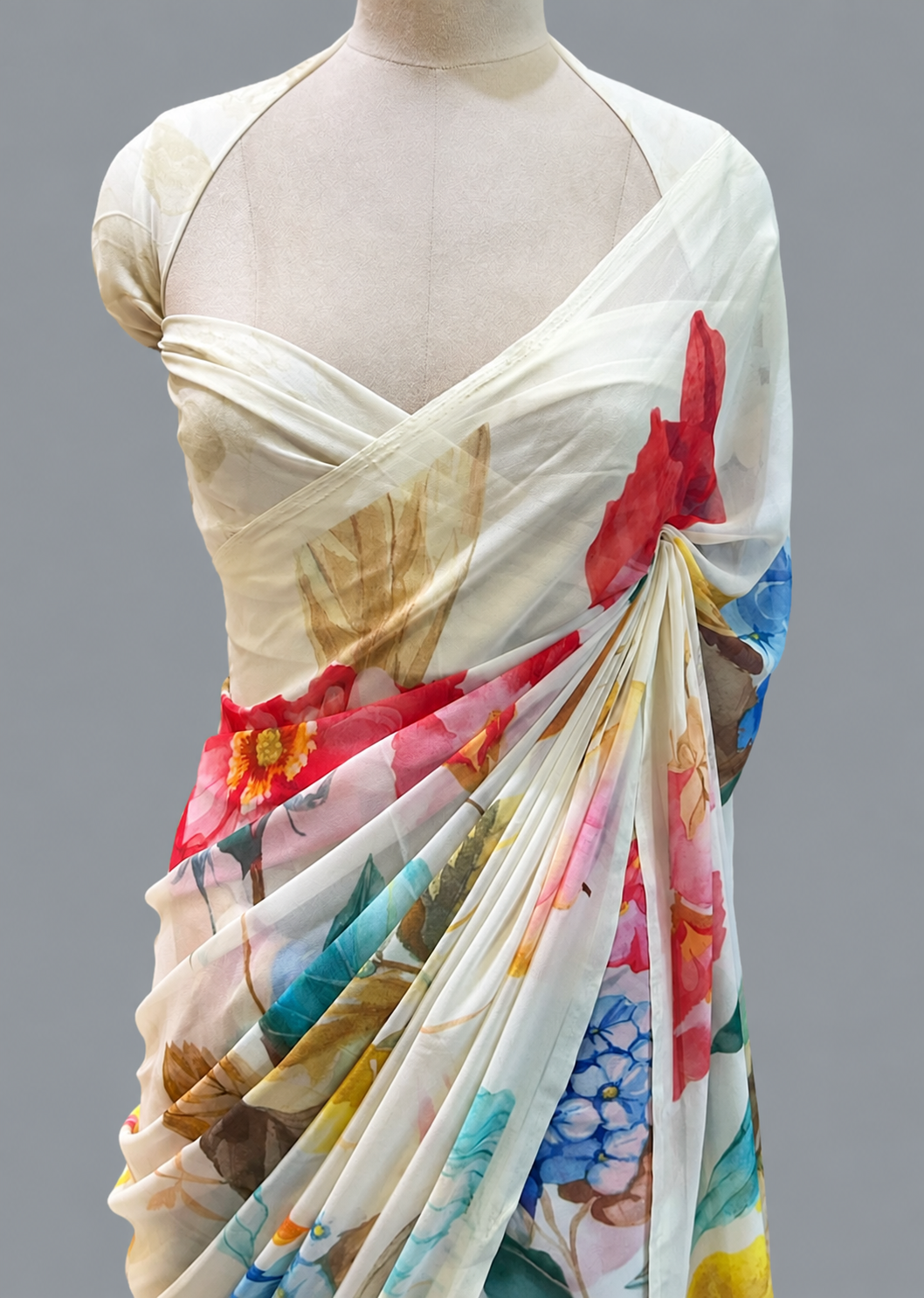 Georgette Saree with Large-Scale Watercolour Floral Digital Print