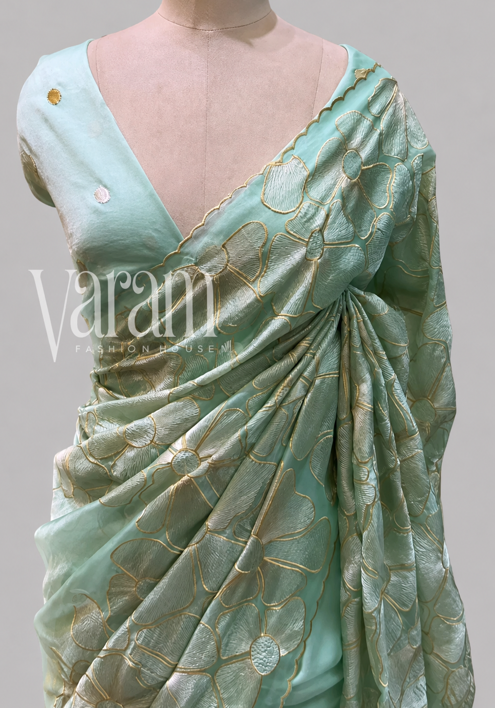 Super Net Saree with Large-Scale Floral Thread Work & Scalloped Border