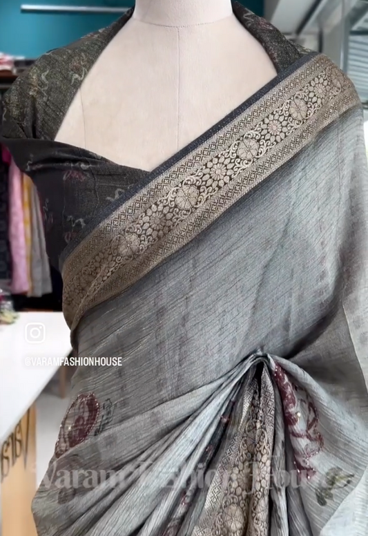 Wrinkle Chiffon Saree with Sugar Bead Sparkle